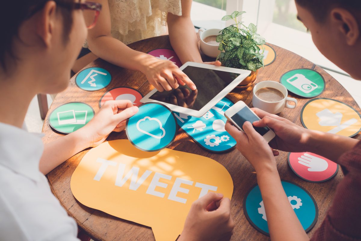 Outsource Social Media Management Effectively Outsource Social Media Management Effectively