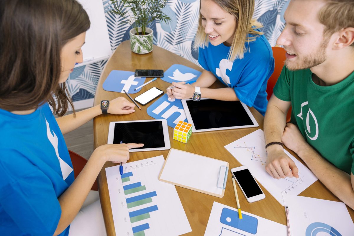 Social Media Analytics Reporting Services Social Media Analytics Reporting Services