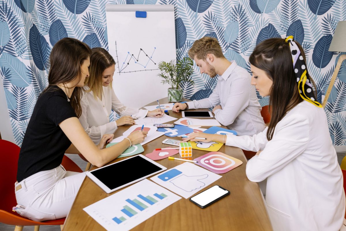 Facebook Marketing Strategies: Max ROI Tips Facebook Marketing Strategies: Max ROI Tips